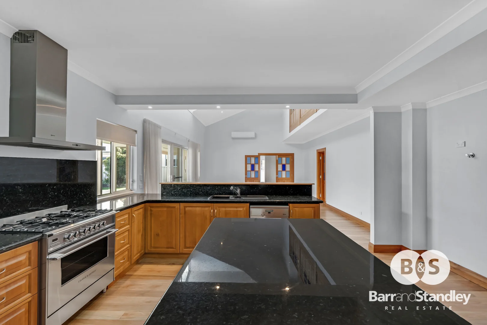 Additional image 2 of 10 Inverness Way, Pelican Point WA 6230