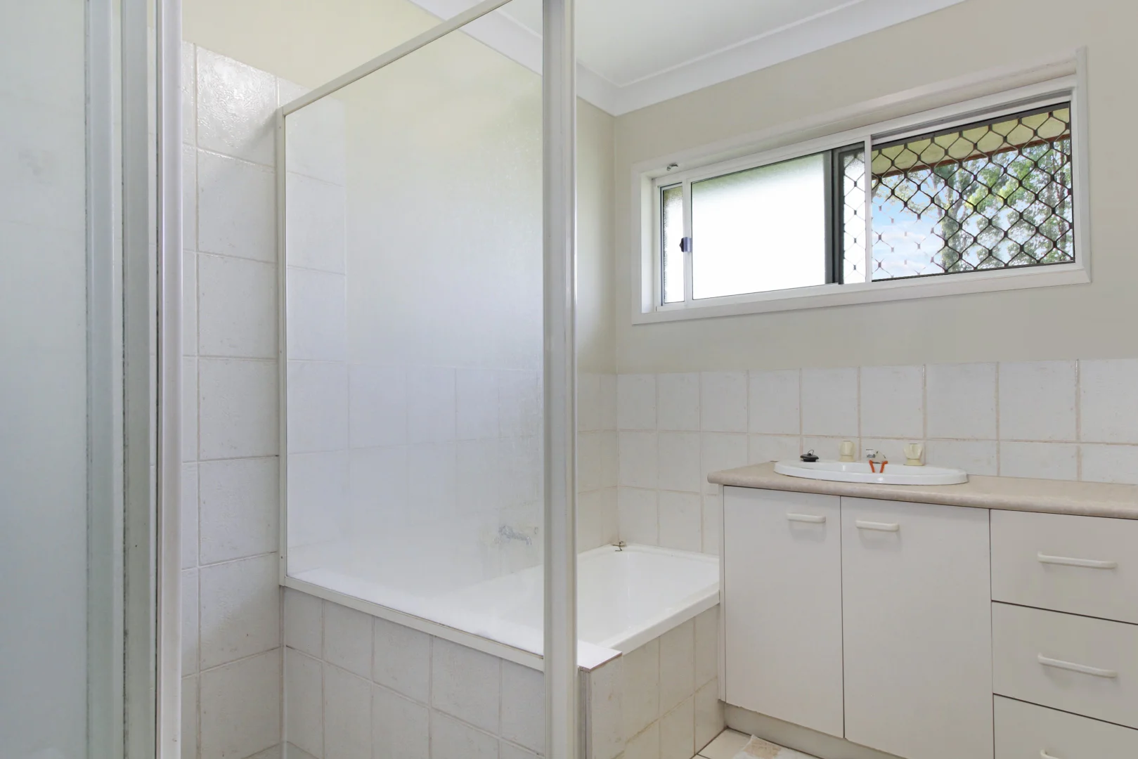 Additional image 4 of 15 Lemontree Dr, Macleay Island QLD 4184