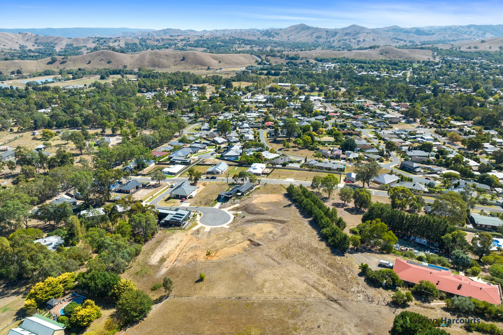 Additional image 2 of 12 Cleary Court, Alexandra VIC 3714