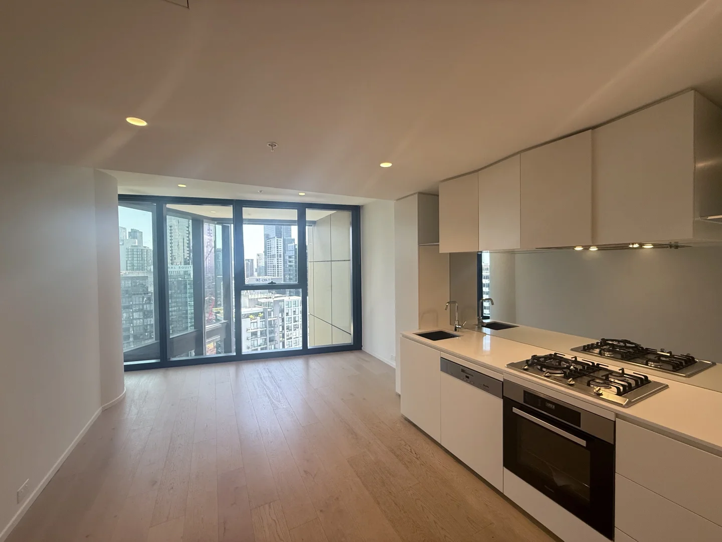 Additional image 6 of 18 Hoff Blvd, Southbank VIC 3006