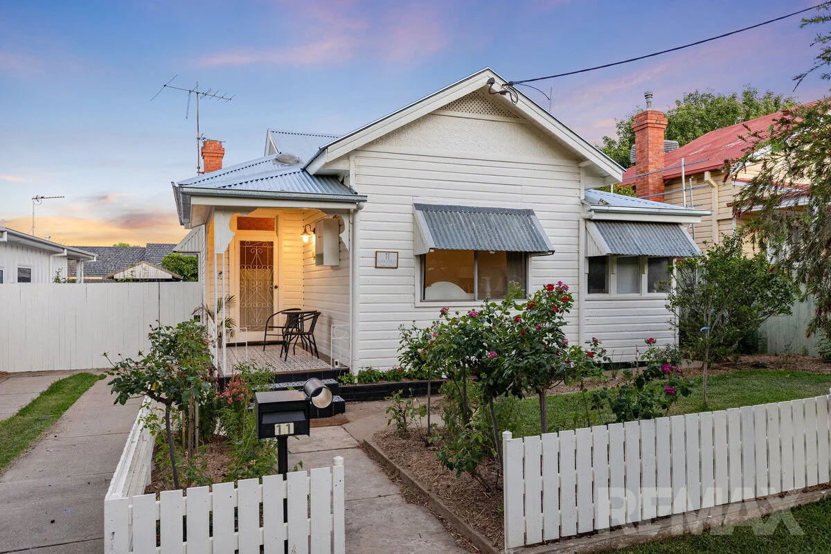 11 Roma Street, Wagga Wagga NSW 2650