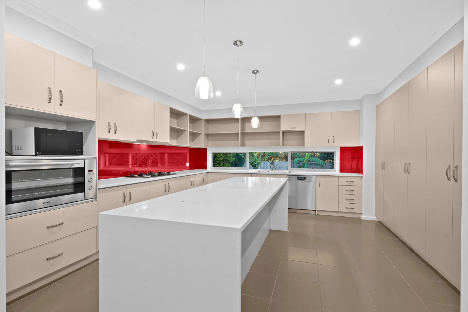 Additional image 4 of 20 Sandarra Boulevard, Sandhurst VIC 3977