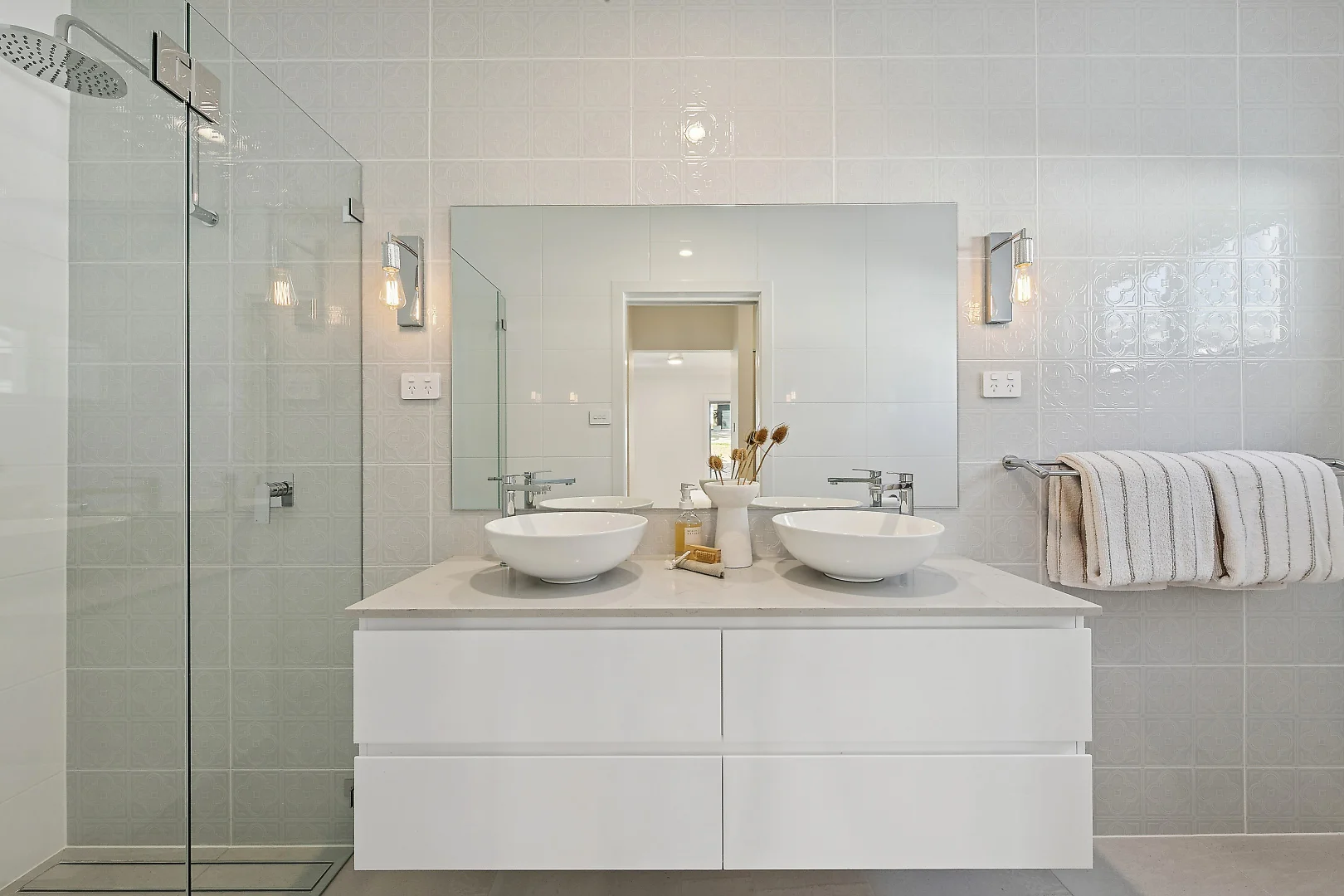 Additional image 10 of 4 Bershire Avenue, Merewether Heights NSW 2291