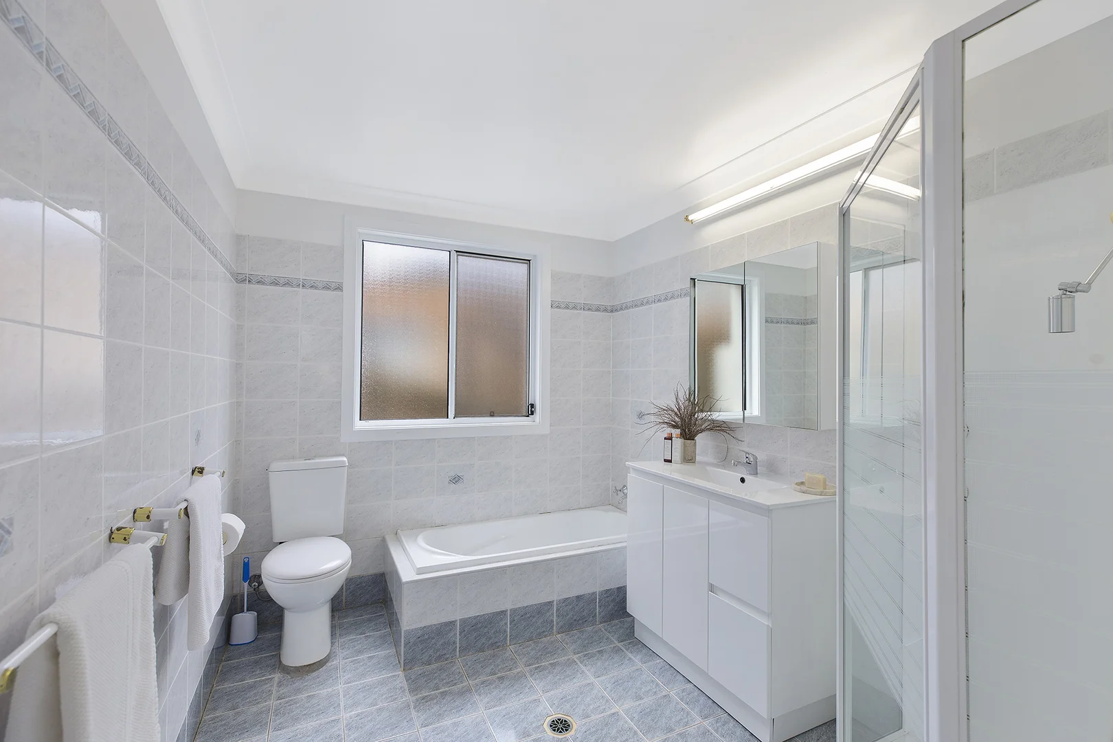 Additional image 18 of 25 Kipling Drive, Bateau Bay NSW 2261