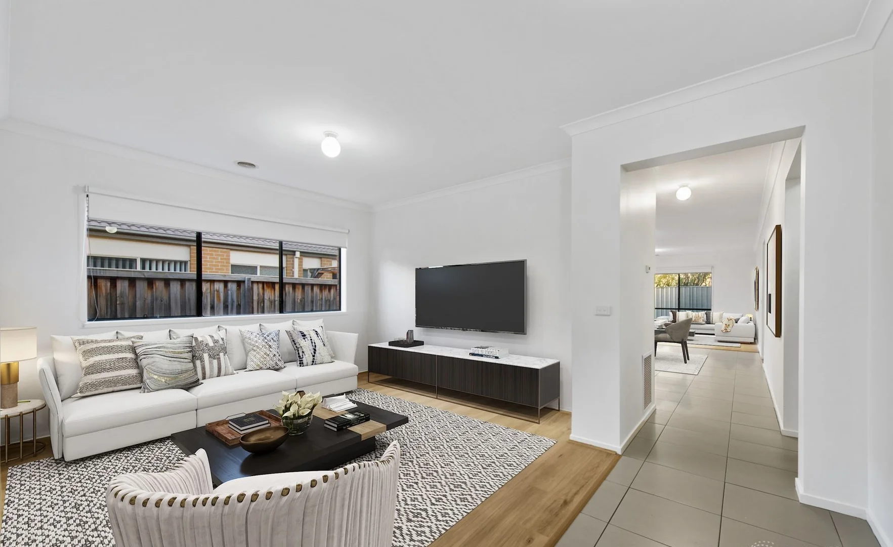 12 Corfu Avenue, Tarneit VIC 3029 photo 2