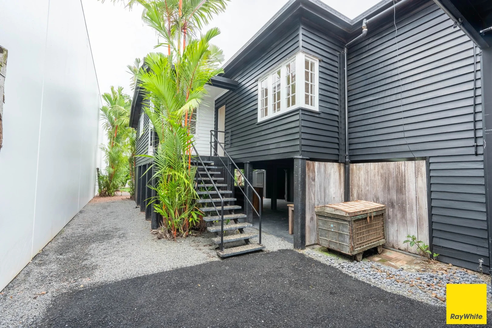 Additional image 2 of 404 Sheridan Street, Cairns North QLD 4870
