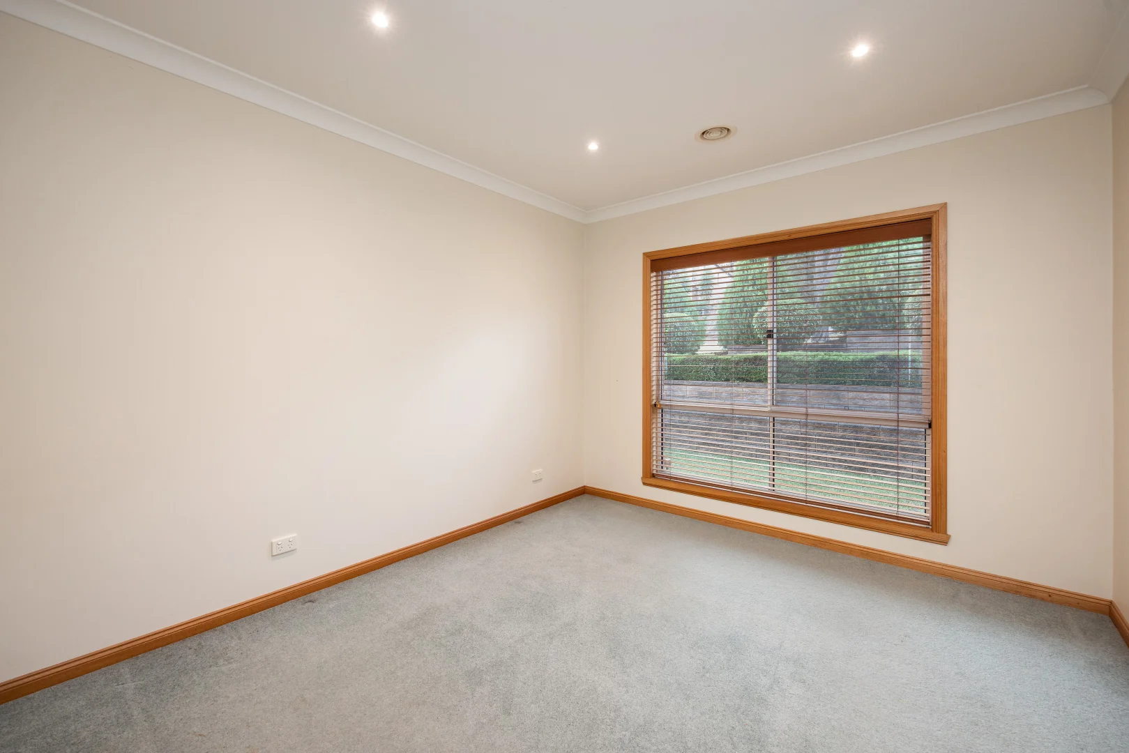 Additional image 16 of 16 Florence Crescent, West Albury NSW 2640