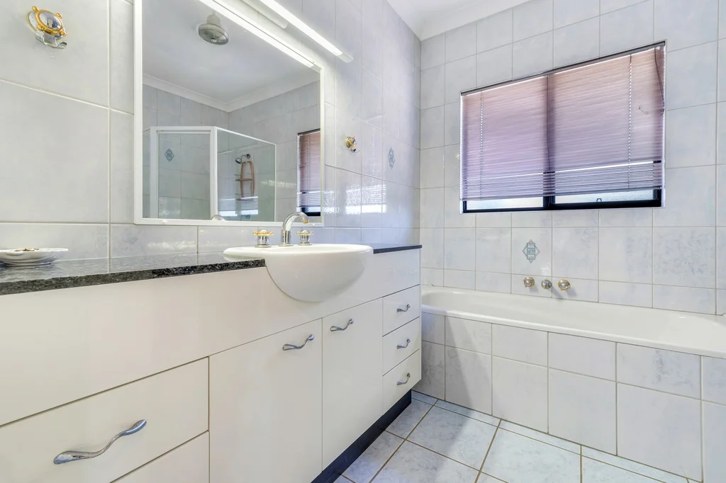 Additional image 9 of Bayview NT 0820