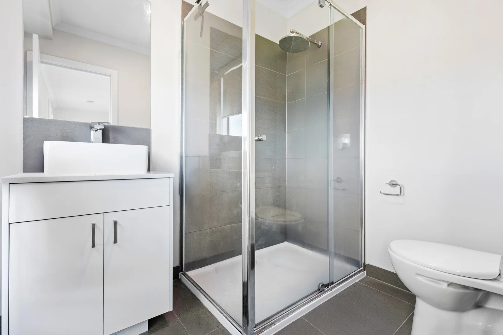 Additional image 7 of 4/3 Malachite Drive, Tarneit VIC 3029