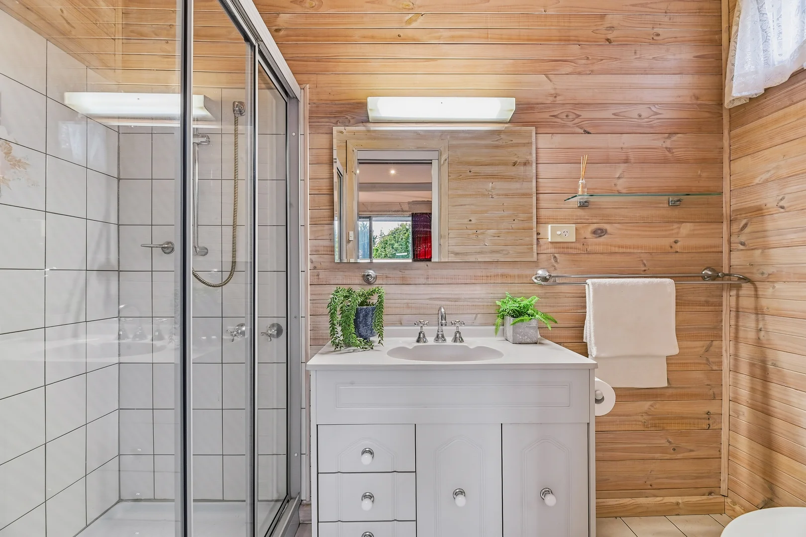 Additional image 16 of 4 Grantchester Road, Narre Warren North VIC 3804