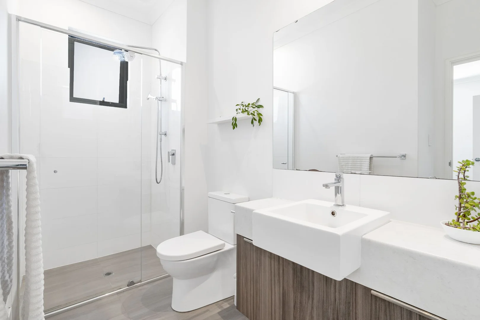 Additional image 18 of 2/174 Leake Street, Belmont WA 6104