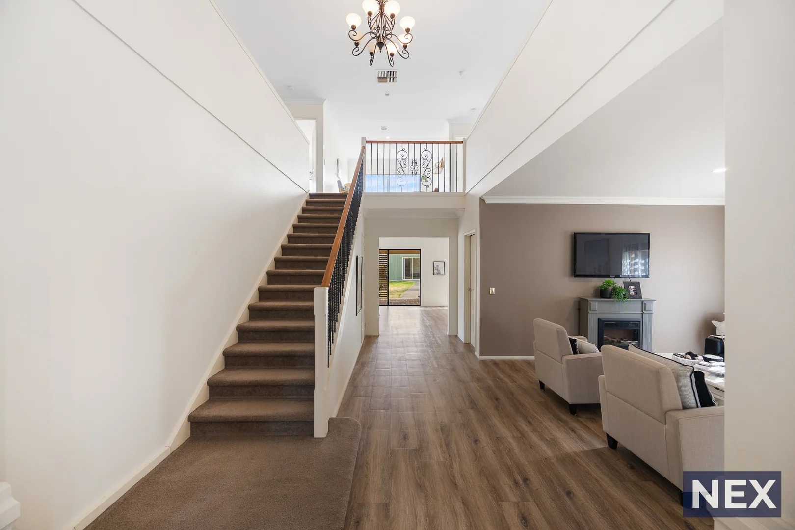 Additional image 2 of 32 Runnymeade Lane, Brookfield VIC 3338