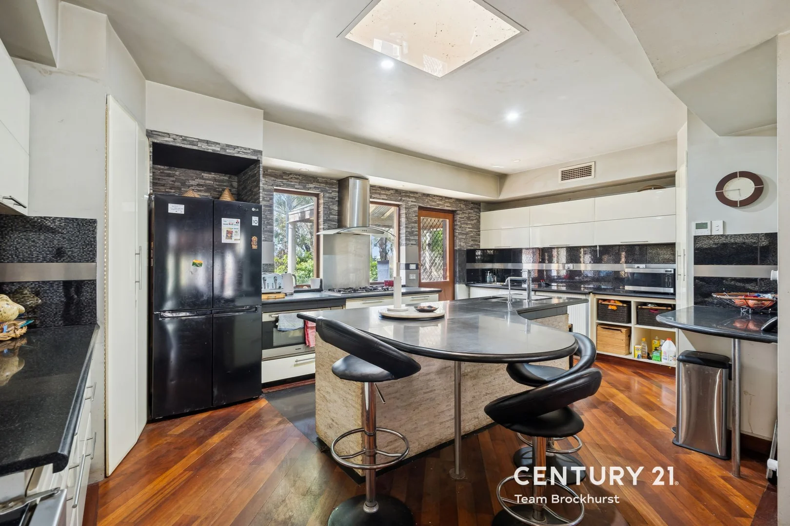 Additional image 10 of 413 Nicholson Road, Forrestdale WA 6112