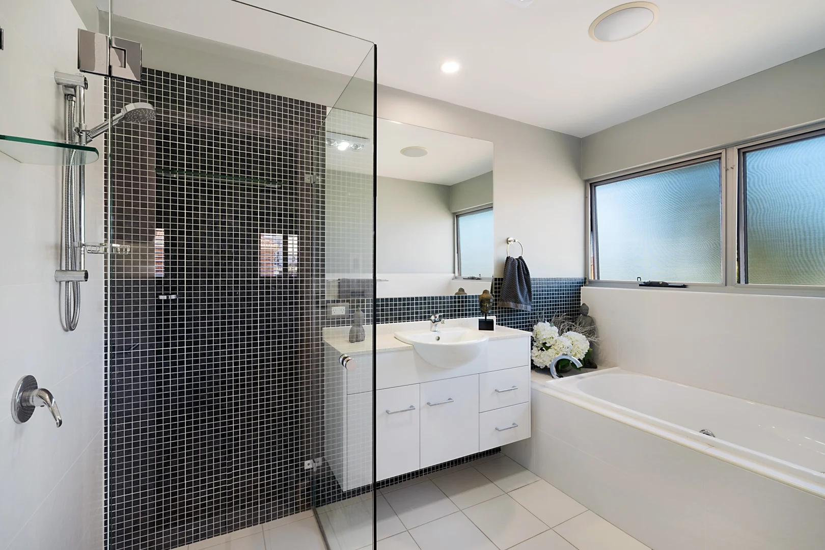 Additional image 11 of 23 Bridge Street, Hamilton NSW 2303