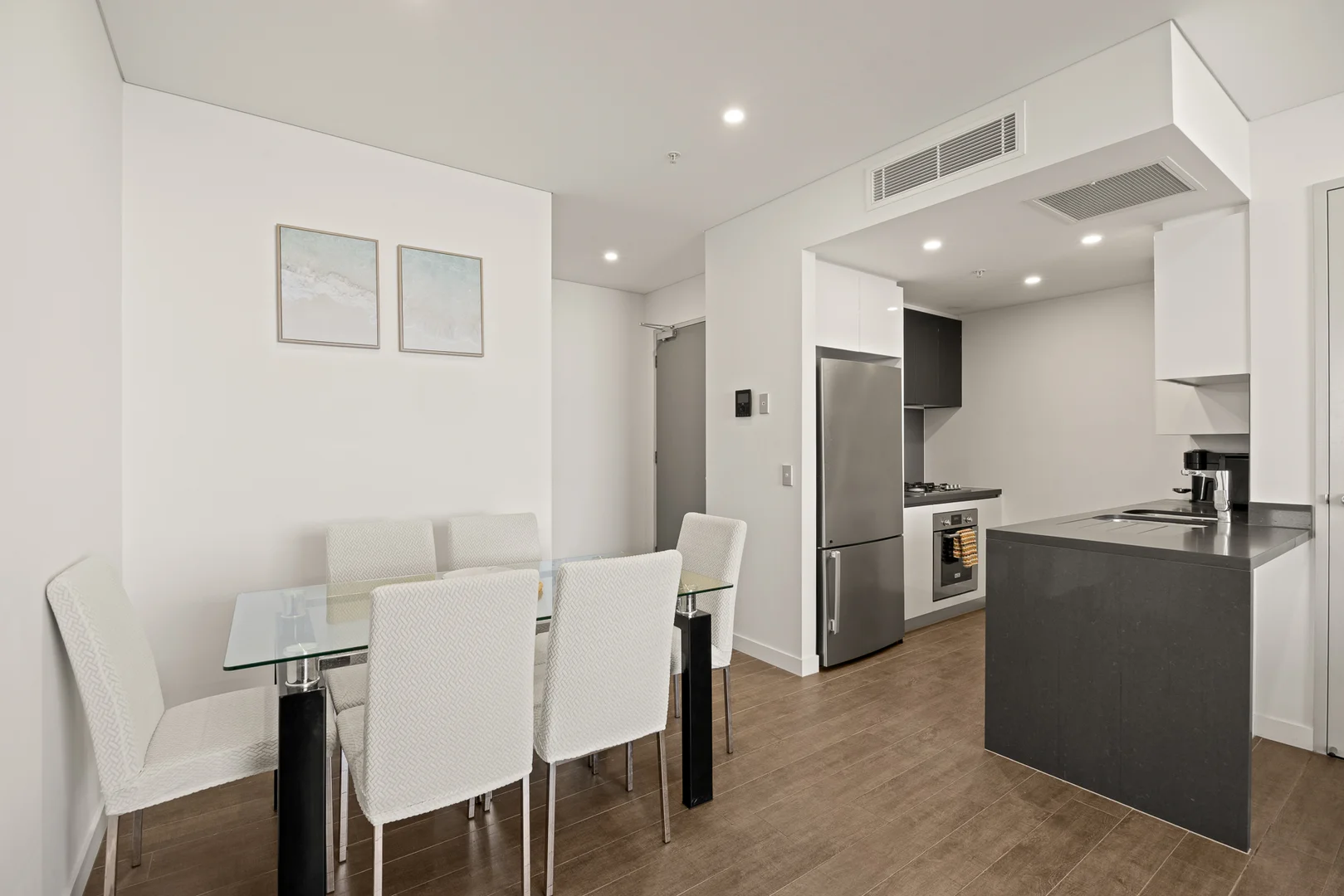 Additional image 10 of 1809/2 Como Crescent, Southport QLD 4215