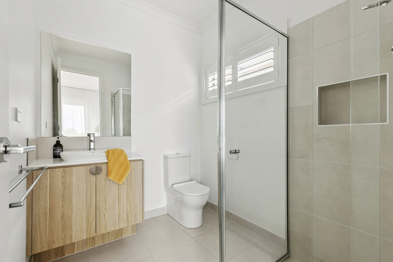 Additional image 13 of 71 Graylea Avenue, Herne Hill VIC 3218