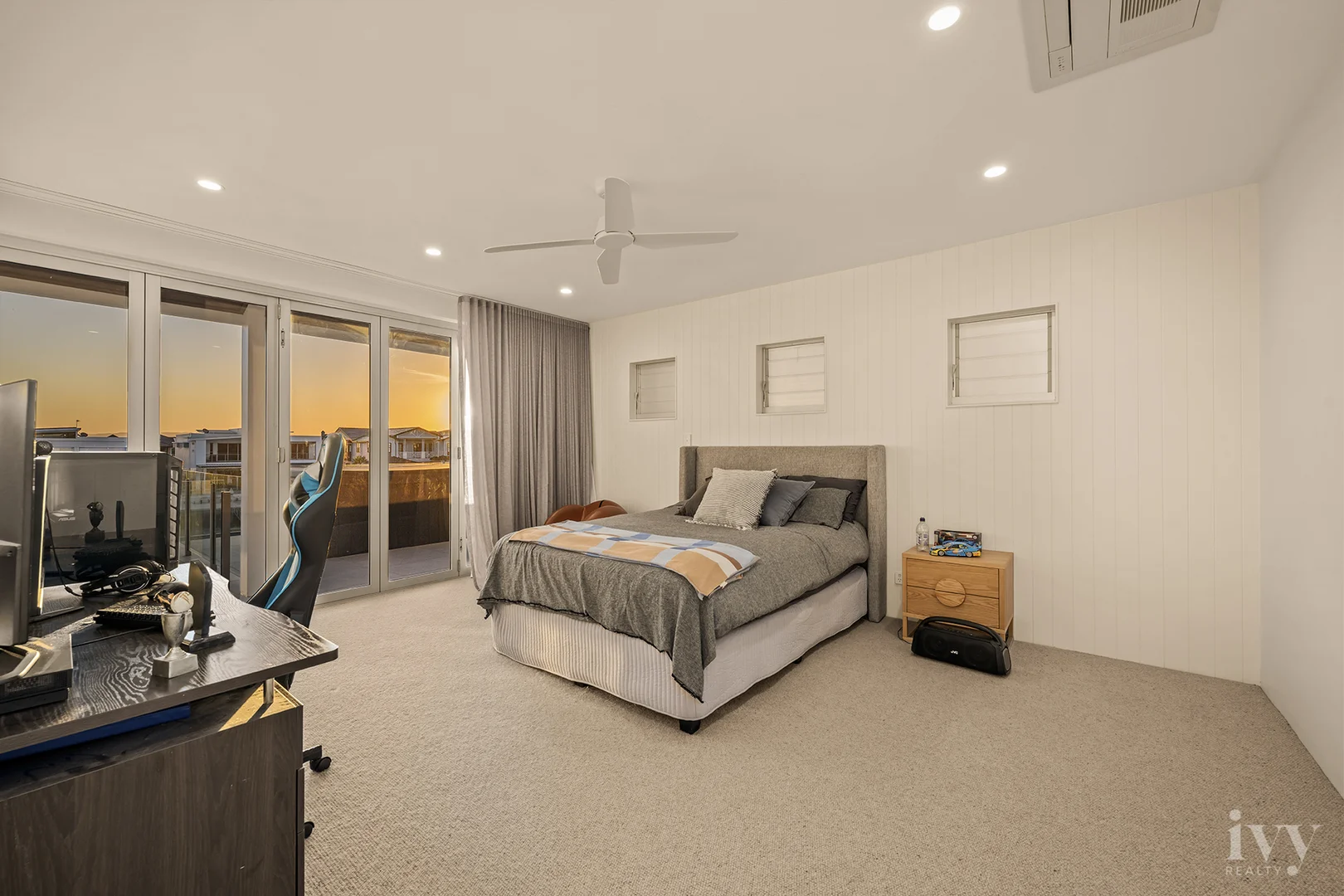 Additional image 26 of 78 Royal Albert Crescent, Sovereign Islands QLD 4216