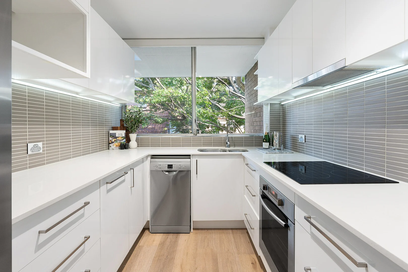 Additional image 4 of 11/97-99 Gerard Street, Cremorne NSW 2090