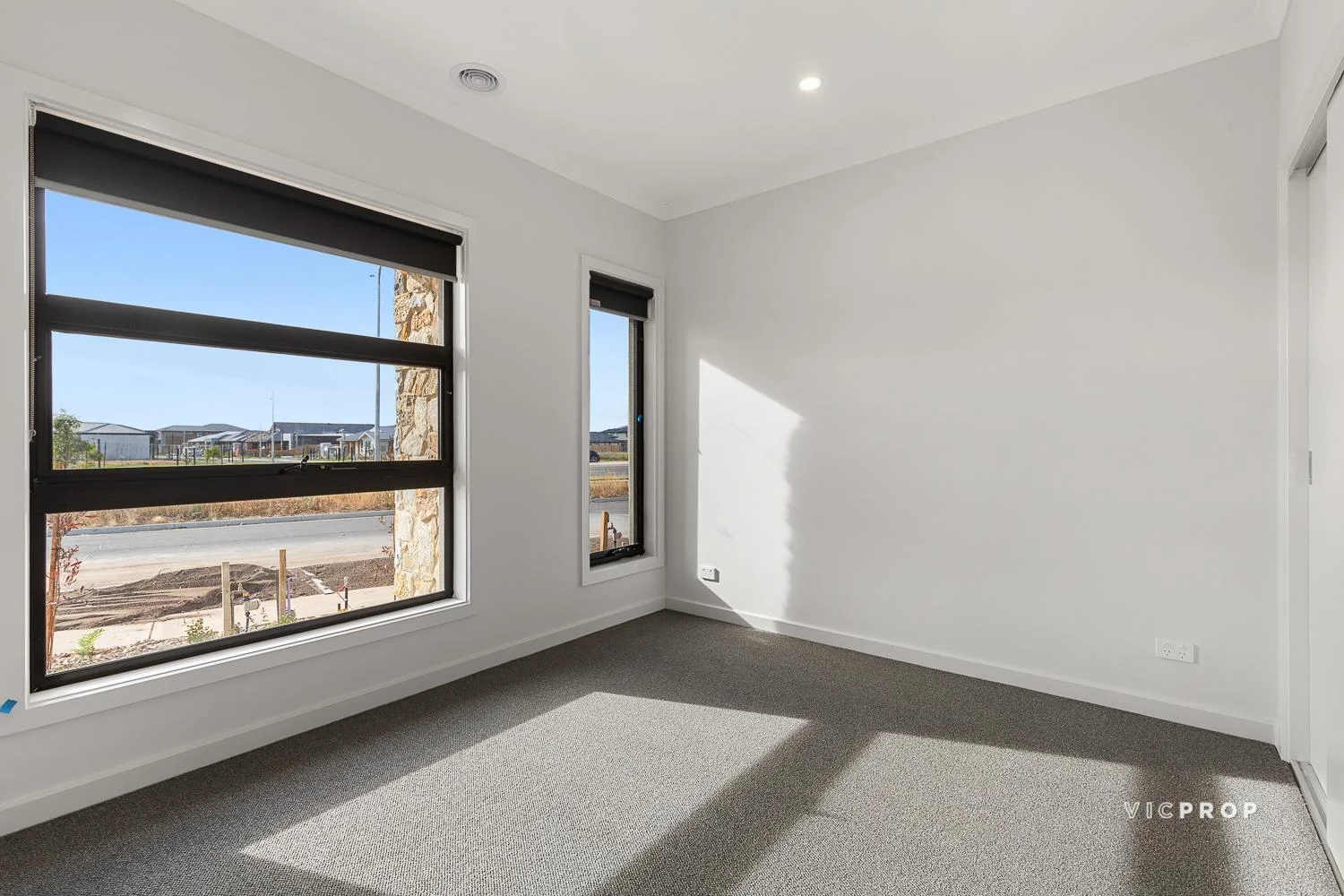 Additional image 2 of 76 Jarlath Drive, Mambourin VIC 3024