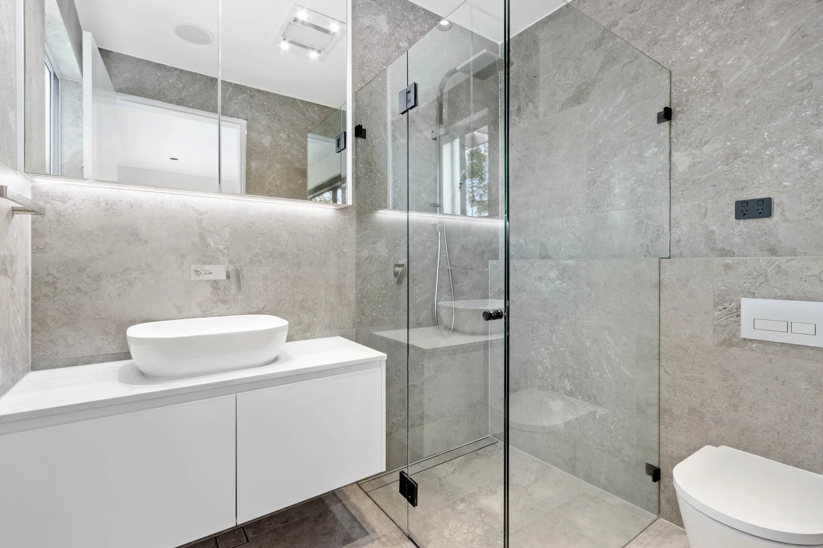 Additional image 12 of 13 Rose Avenue, Connells Point NSW 2221