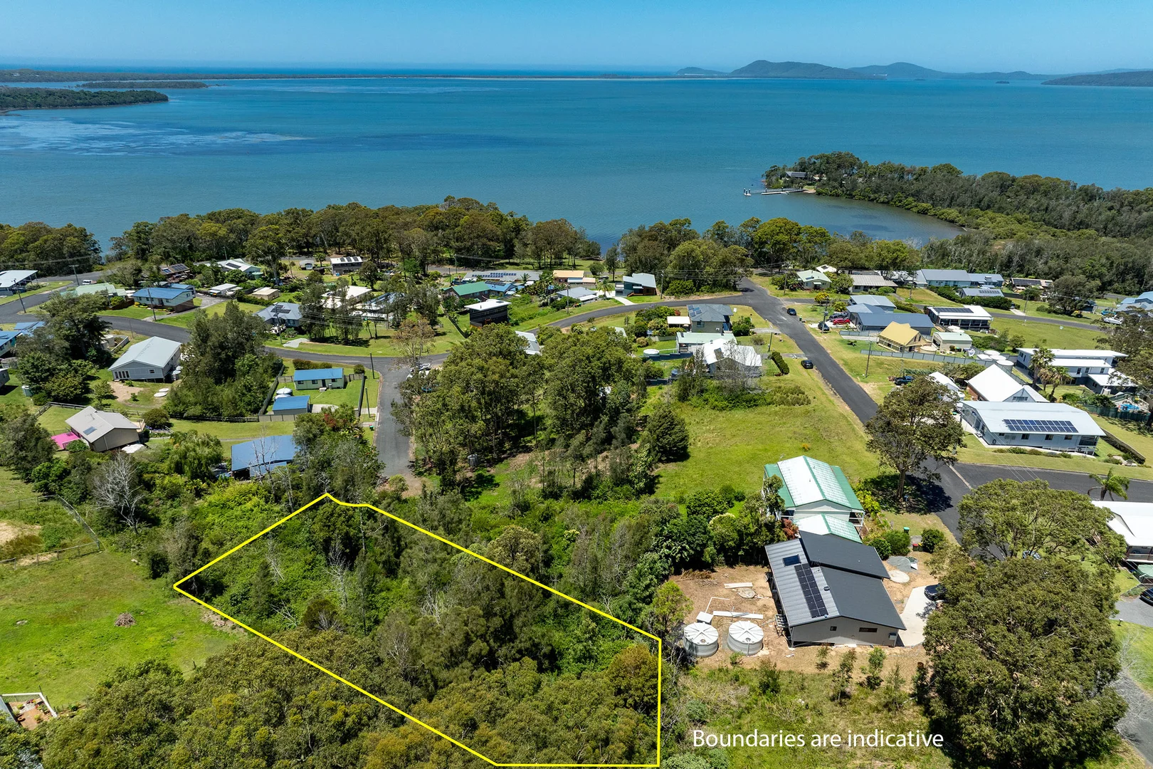 Additional image 3 of 10 Dandanong Crescent, Coomba Park NSW 2428