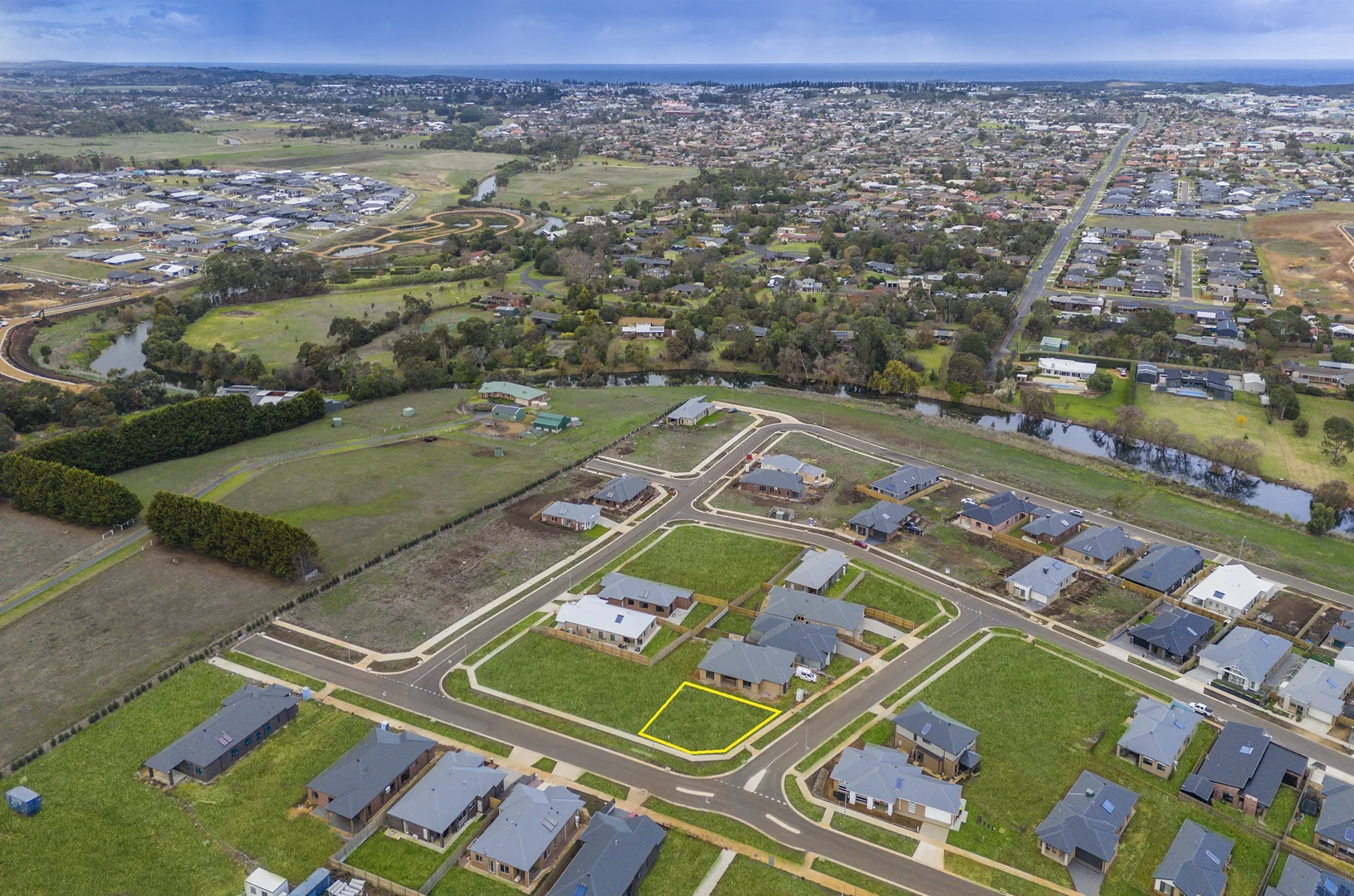 Additional image 2 of 28 Sears Avenue, Warrnambool VIC 3280