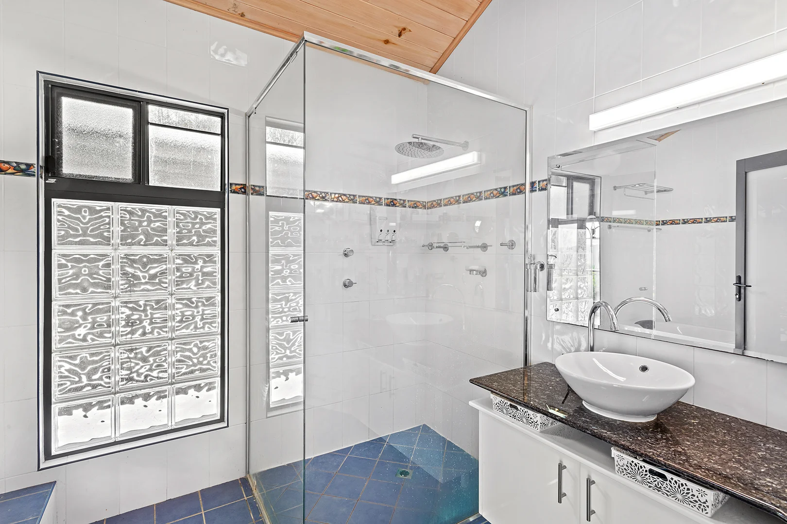 Additional image 13 of 126 Staniland Drive, Strathdickie QLD 4800