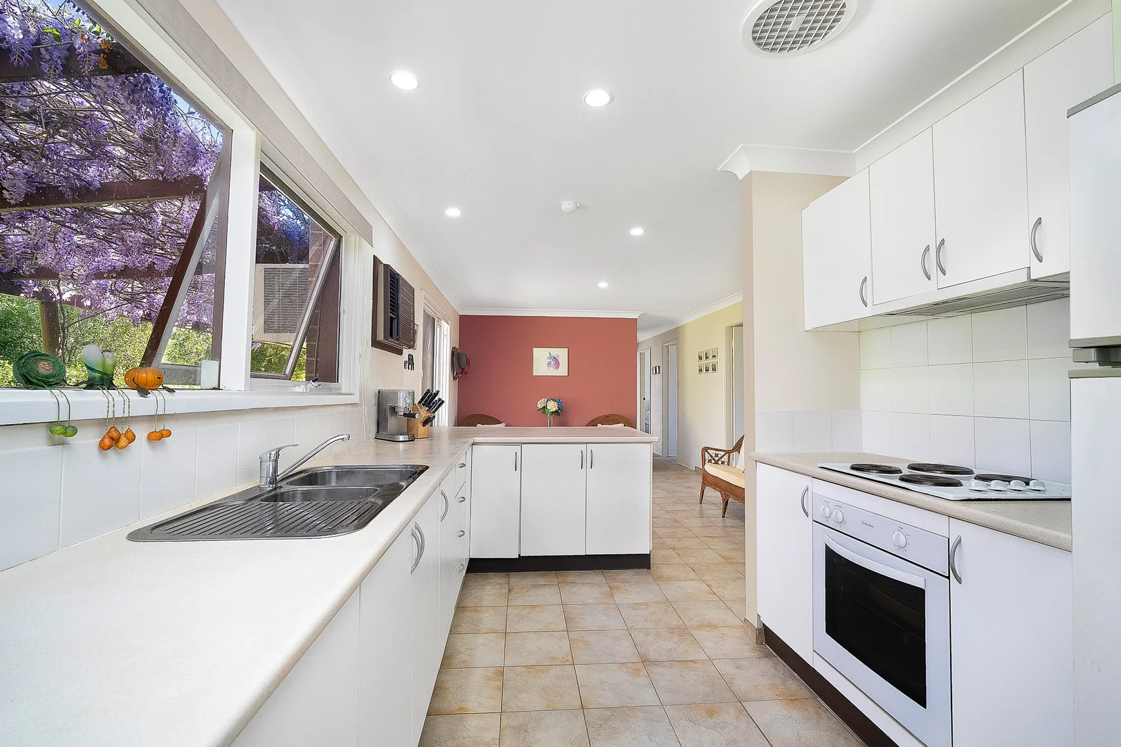 Additional image 14 of 360 Wolstenholme Avenue, Greendale NSW 2745