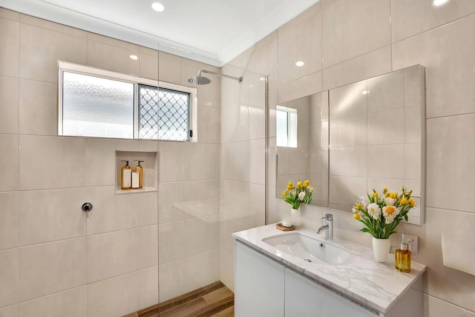 Additional image 7 of 1 & 2/33 Colvin Street, Oonoonba QLD 4811