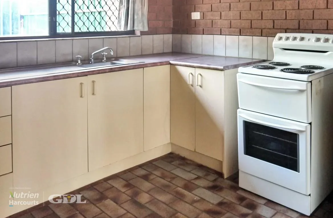 Additional image 5 of 13/10 Victoria Highway, Katherine NT 0850