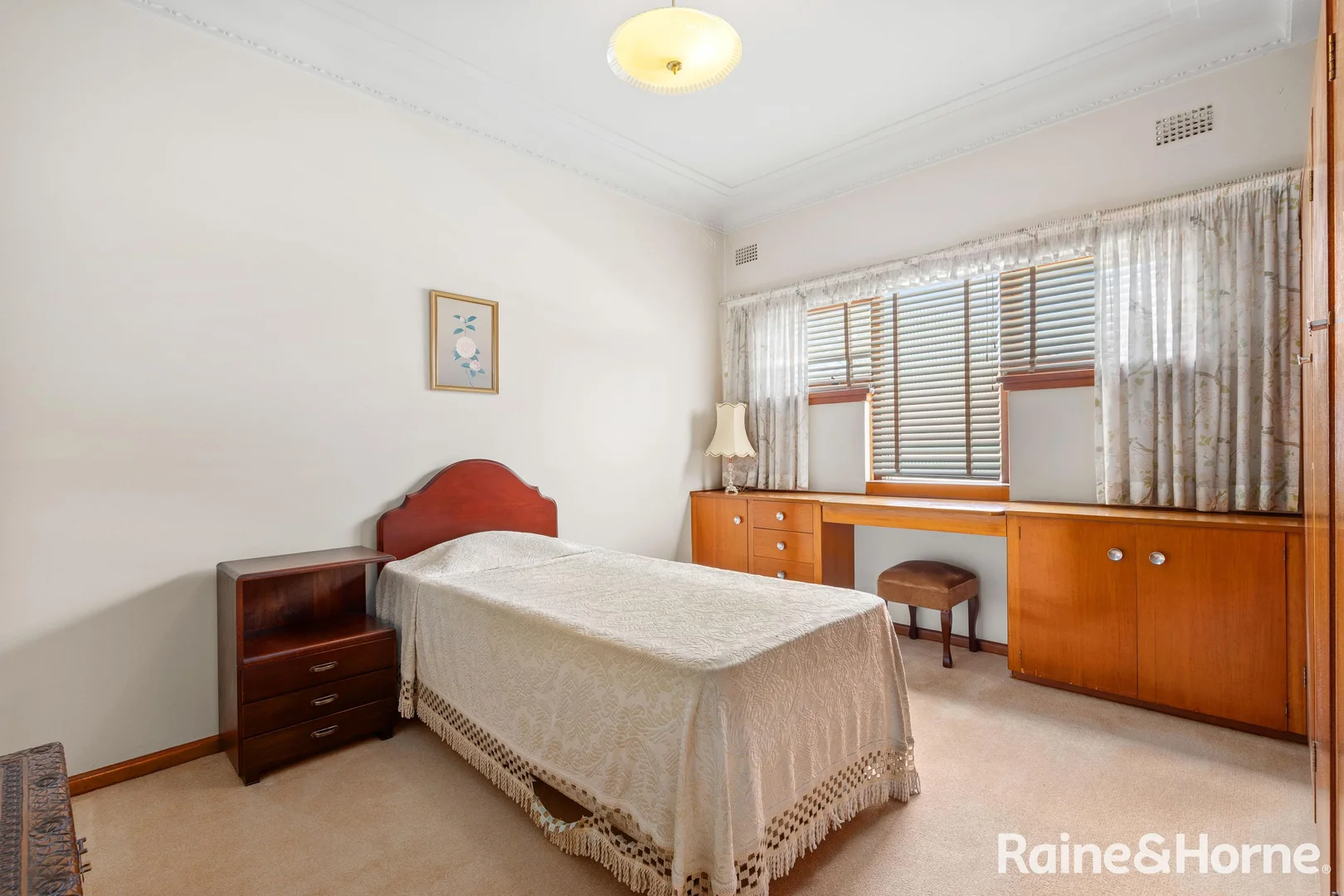Additional image 10 of 30 Irene Crescent, Kingsgrove NSW 2208