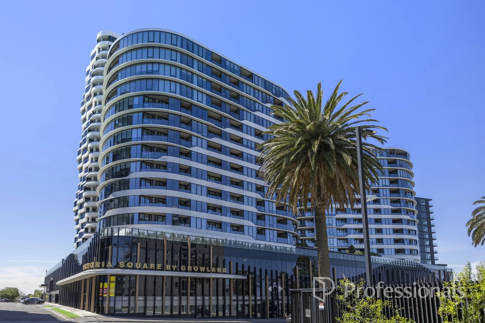 2211/8 Hallenstein Street, Footscray VIC 3011