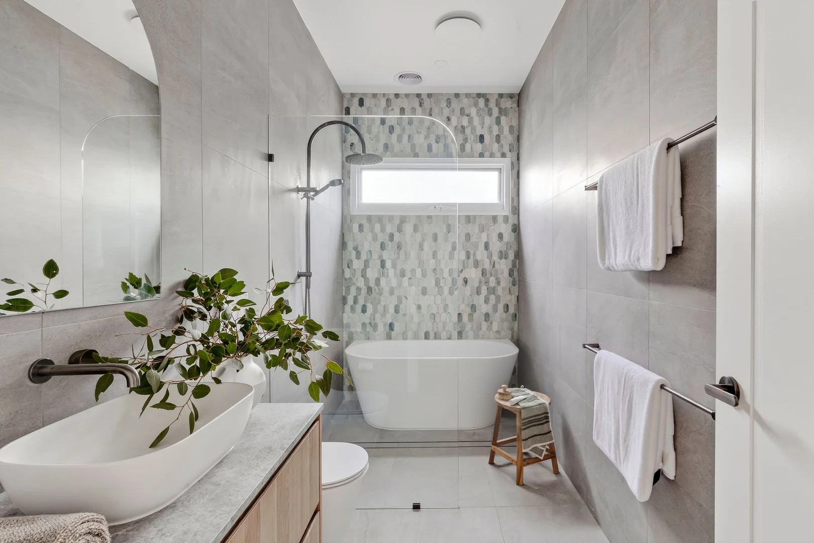 Additional image 21 of 220 Kilgour Street, Geelong VIC 3220