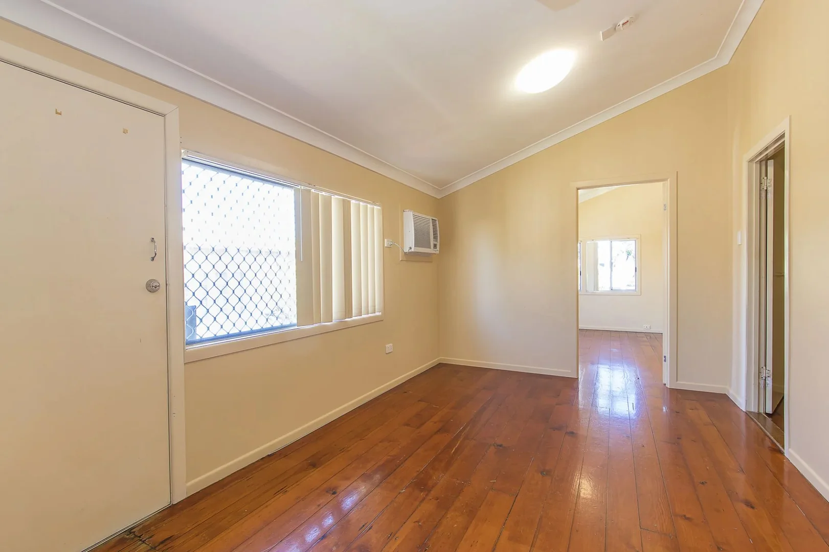Additional image 5 of 9 Tully Street, South Townsville QLD 4810