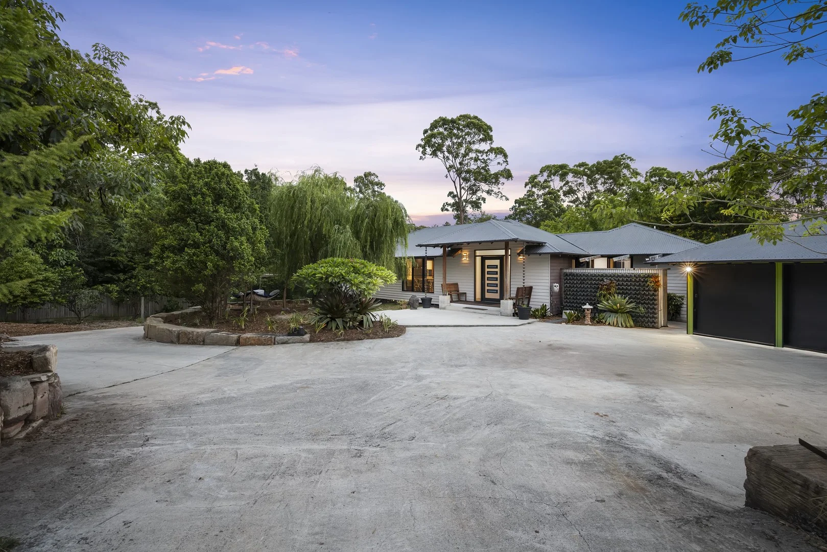 182 Jones Road, Bellbird Park QLD 4300