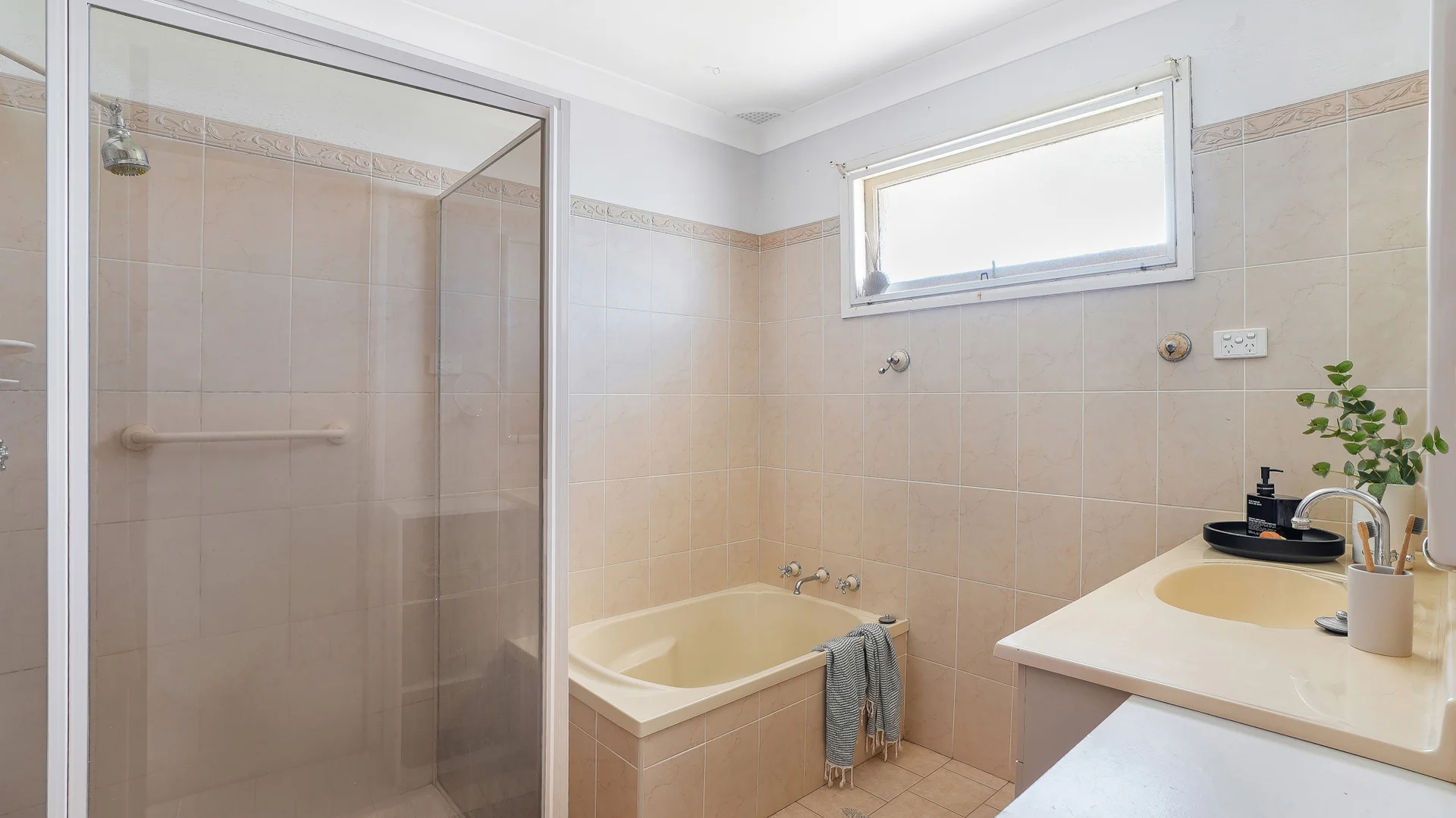 Additional image 11 of 27 Cliff Avenue, Barrack Point NSW 2528