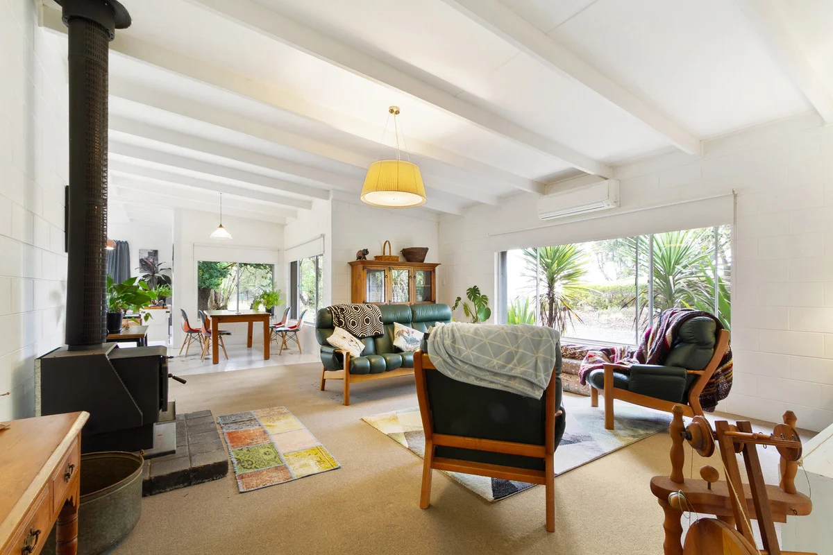 Additional image 2 of 52 Slavins Lane, Stratford VIC 3862