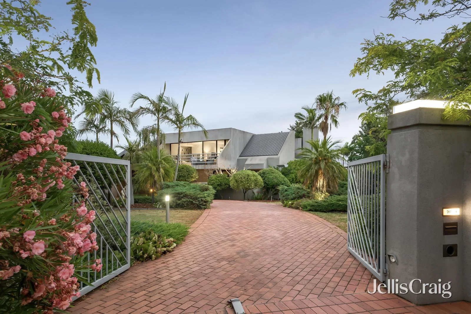 Additional image 3 of 13 Sarah Crescent, Templestowe VIC 3106