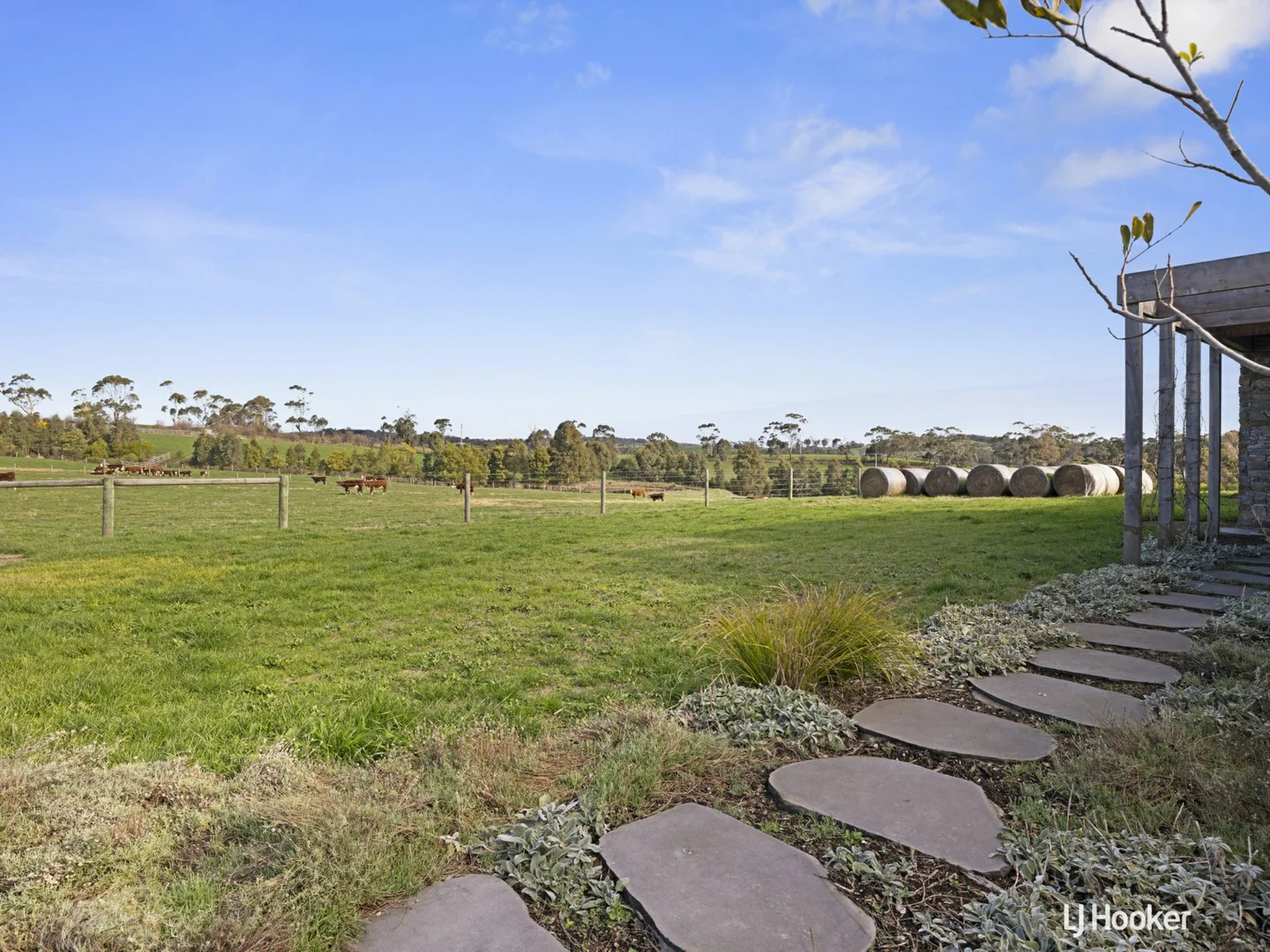 Additional image 32 of 2 Dunbabbin Road, The Gurdies VIC 3984