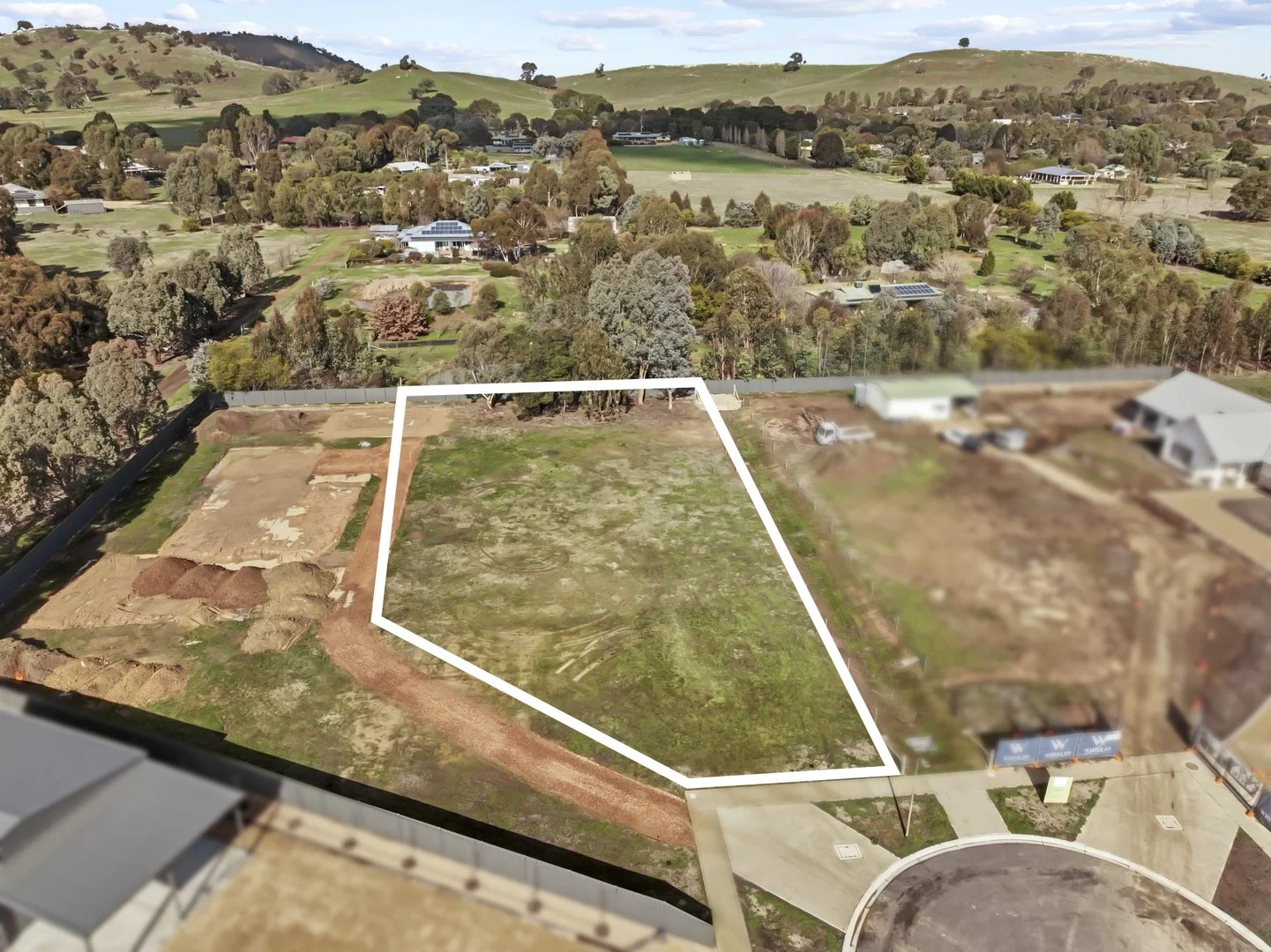 Additional image 9 of 17 Redleaf Court, Mansfield VIC 3722