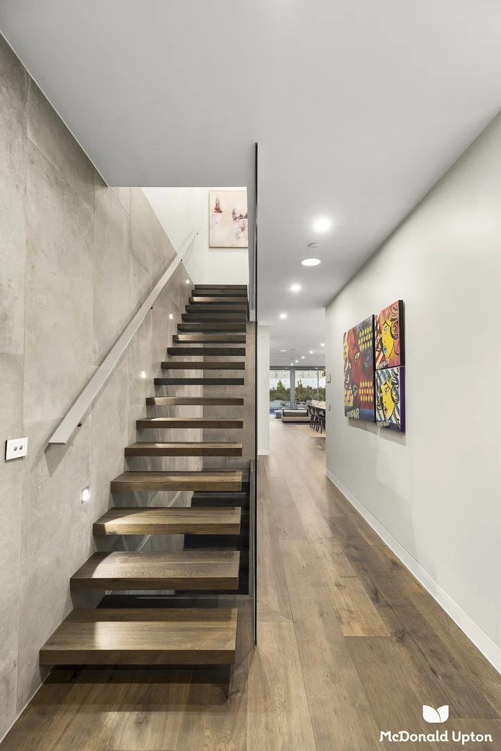 Additional image 7 of 60 Lloyd Street, Strathmore VIC 3041