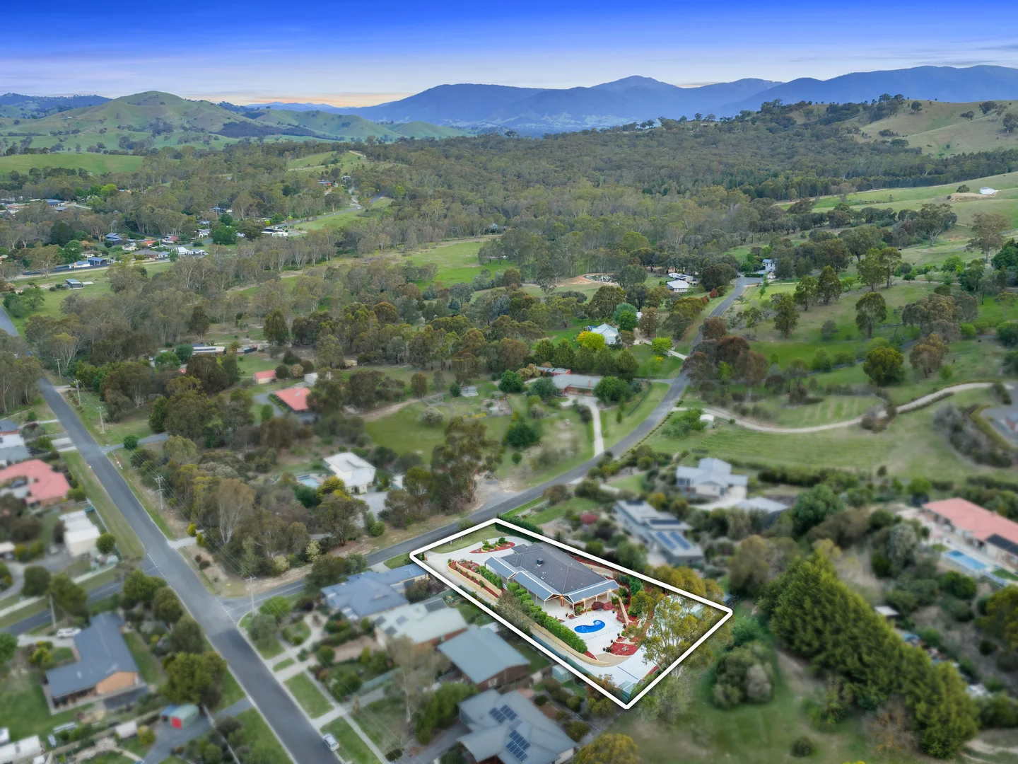 Additional image 34 of 6 Toronga Rise, Alexandra VIC 3714