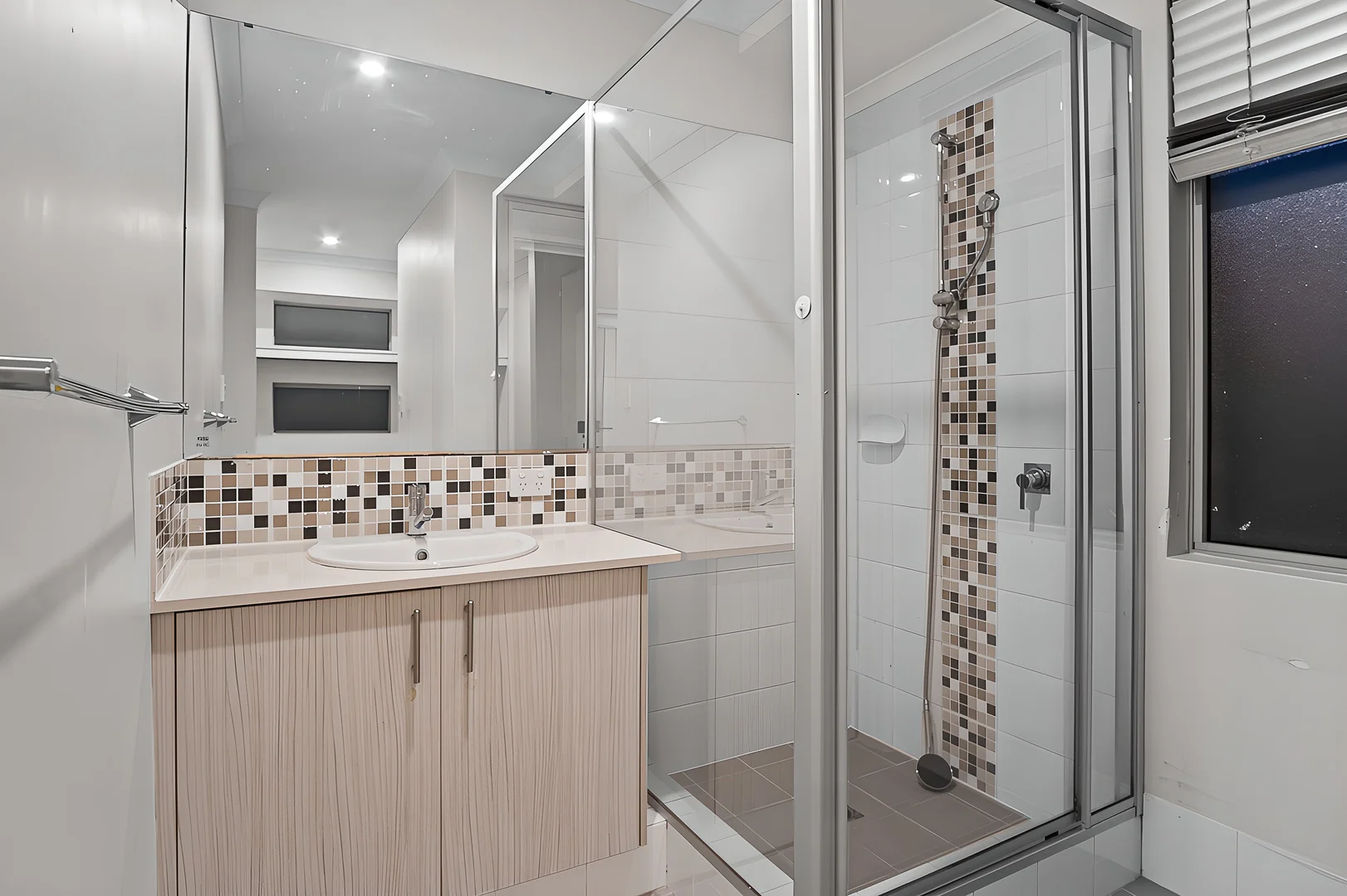 Additional image 5 of 10 Petrona Crescent, Piara Waters WA 6112