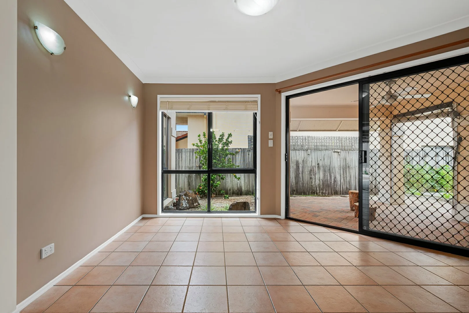 Additional image 9 of 18 Brookland Court, Molendinar QLD 4214
