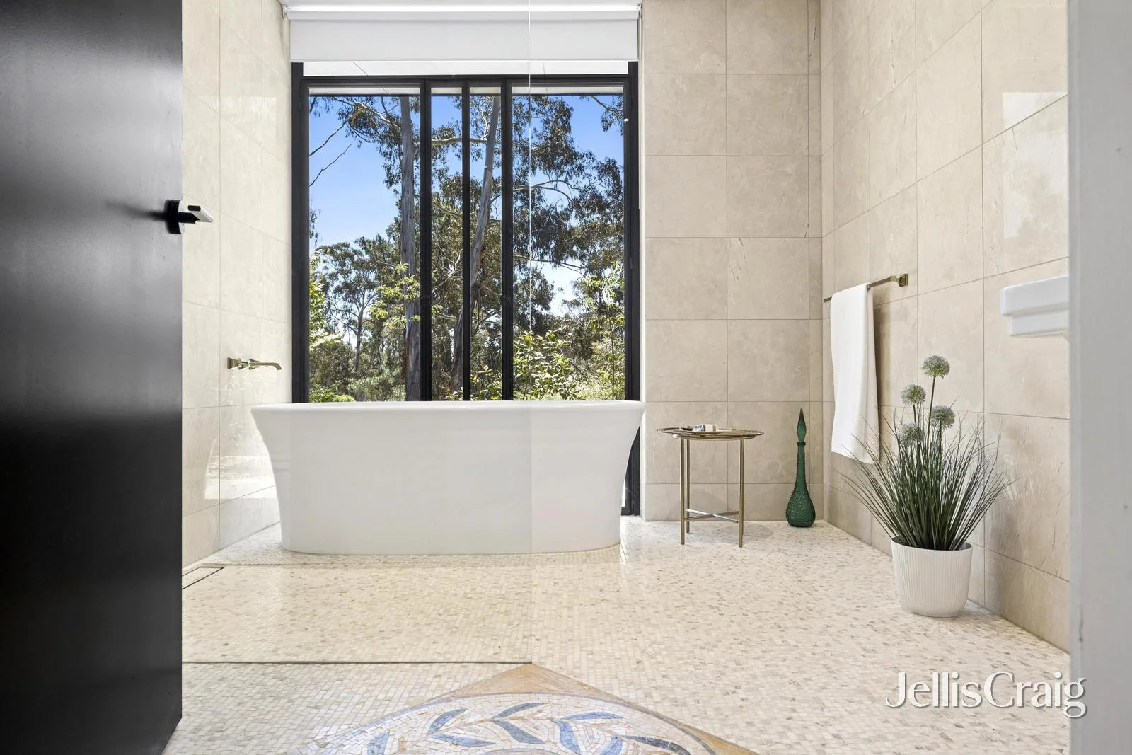 Additional image 11 of 1A Park Avenue, Daylesford VIC 3460