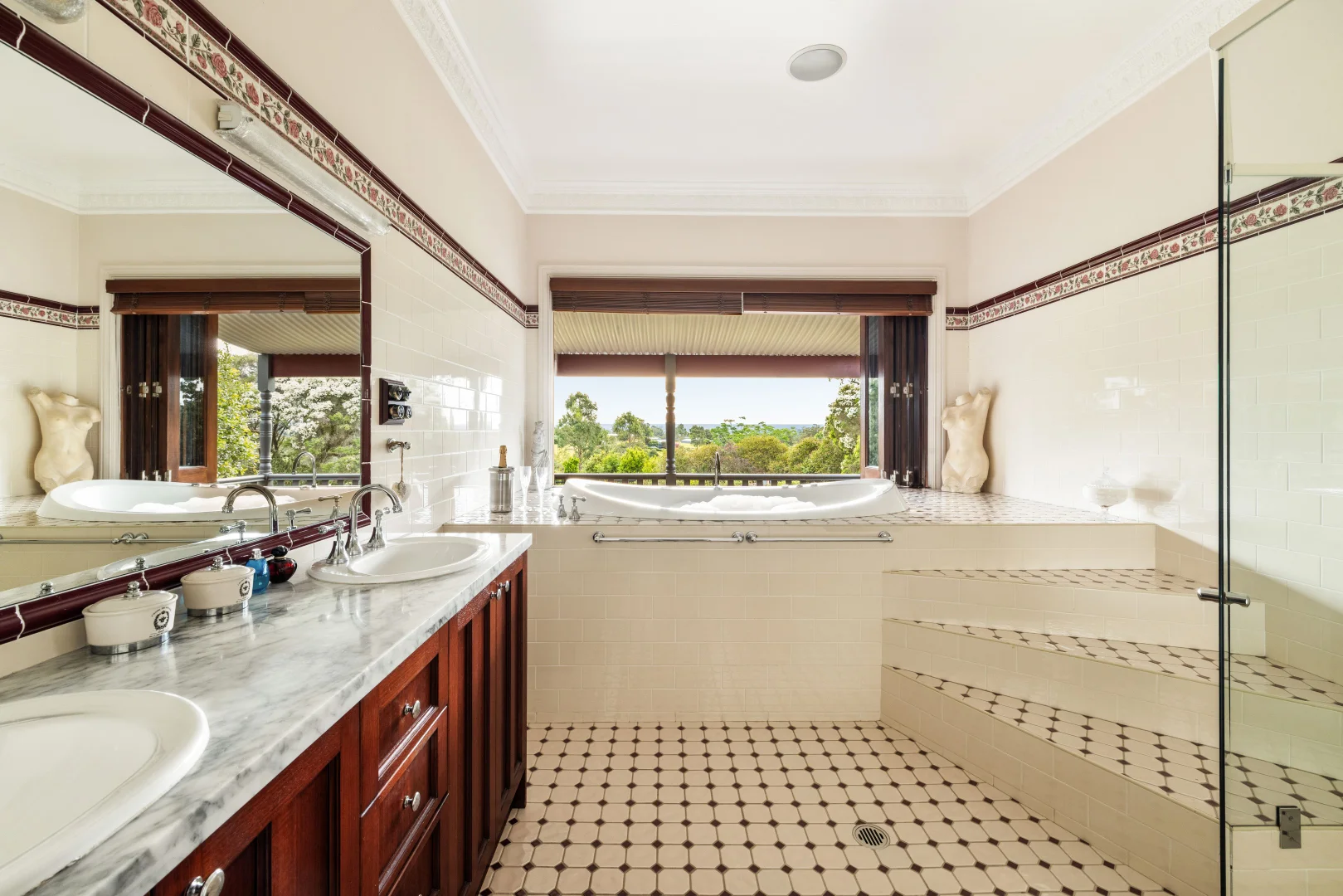 Additional image 11 of 3 Clintara Crescent, Razorback NSW 2571