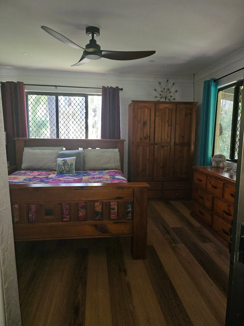 Additional image 11 of 293 Ocean Parade, Balgal Beach QLD 4816