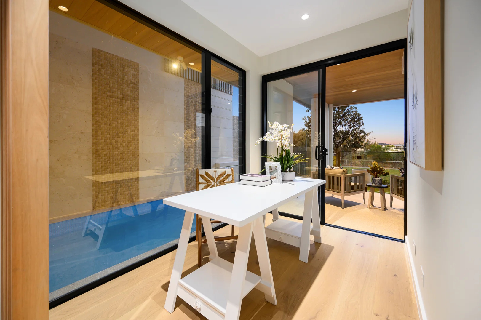 Additional image 6 of 2/149 The Esplanade, Paradise Point QLD 4216