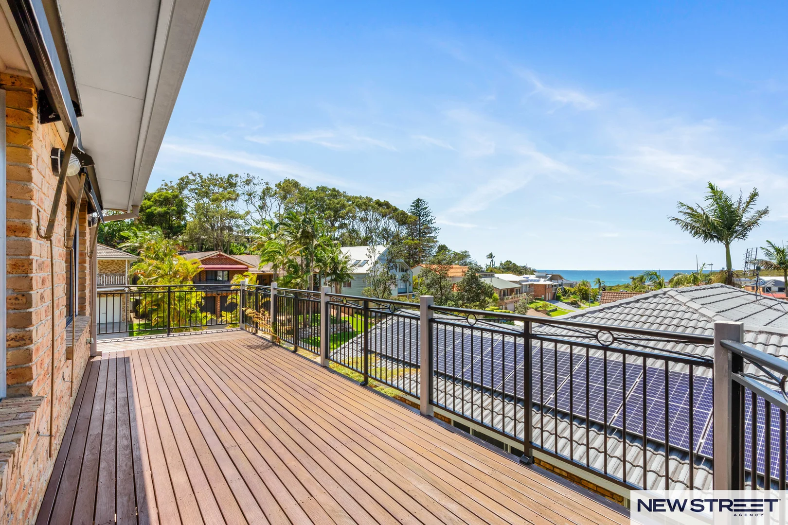 Additional image 22 of 21 Copper Valley Close, Caves Beach NSW 2281