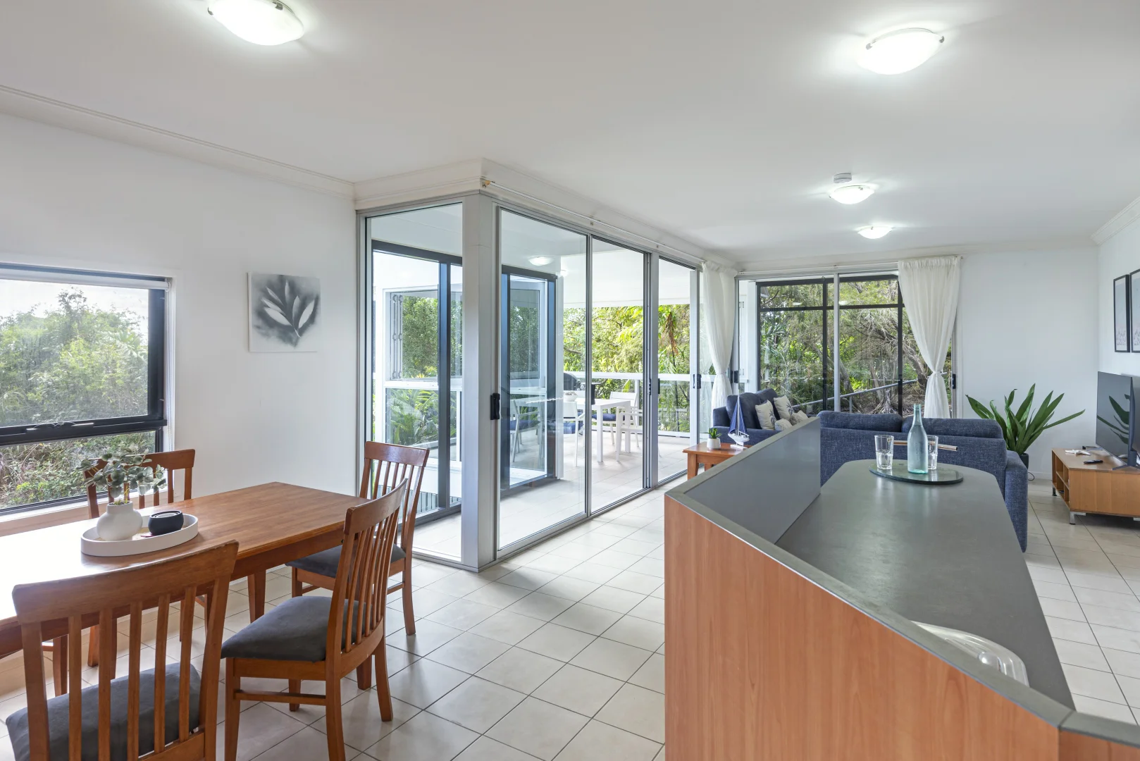 Additional image 2 of Oasis 1/2 Flametree Grove, Hamilton Island QLD 4803